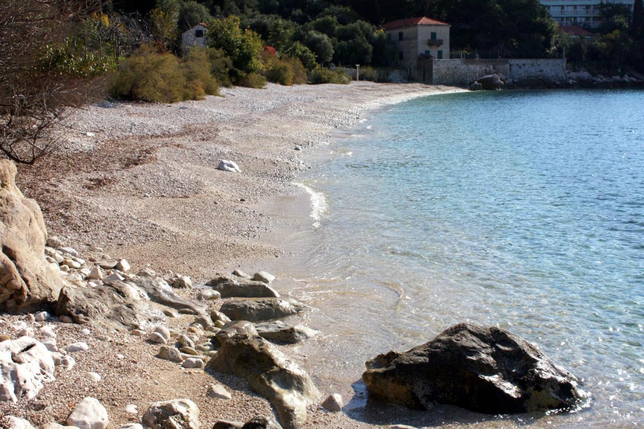 With A Parking Space Plat, Dubrovnik - 4776 *